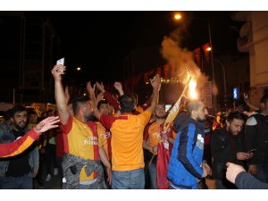 Ardahan’da Galatasaraylıların ’şampiyonluk’ kutlamaları