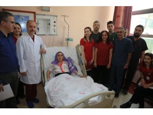 Erzurum BEAH 4 cm kesi ile aort kapağı değişti