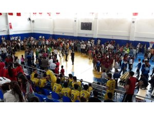 Viranşehir’de okul sporları ödül töreni düzenlendi