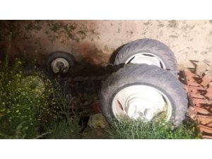 Başkent’te traktör şarampole uçtu: 1 ölü