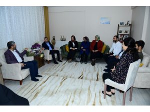 Başkan Çınar’dan şehit ailesine ziyaret