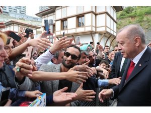 Cumhurbakşanı Erdoğan: "Hırsızlara bu işi bırakmayacağız"