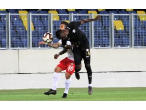 Osmanlıspor: 2 - Gazişehir Gaziantep: 0 (Pen 8-9)