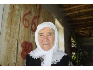 Burdur’da 84 yaşındaki Meryem nineye 20 gün süre verildi