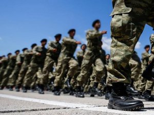 Meclis yeni askerlik sistemi için mesai yapacak