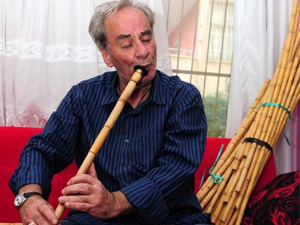 Müzisyen Burhan Peker hayatını kaybetti!