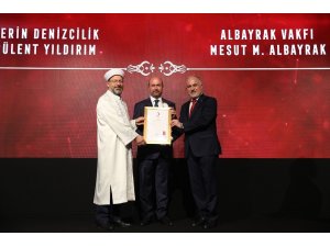 Türk Kızılay’ından Selçuklu Belediyesine altın madalya