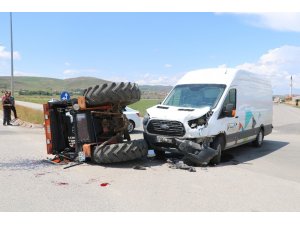 Traktörün karıştığı kazada 1 kişi yaralandı