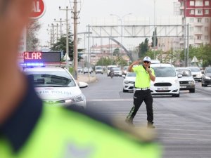 Aksaray’da 1 ayda 6 bin 553 sürücüye 2 milyon lira ceza