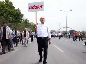 Adalet Yürüyüşü'nde yola gübre döken İlhami Çelik, Kılıçdaroğlu'ndan özür diledi