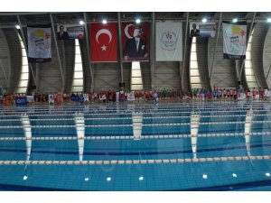 Yüzmede Bursa’yı gururlandıran tablo