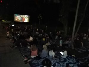 Millet bahçesinde ’açık hava sineması’ dönemi