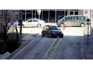 Eskişehir’deki trafik kazaları kameralara yansıdı