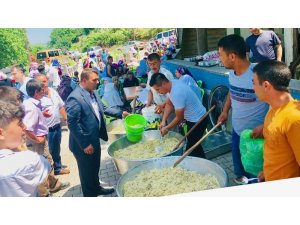Köy hayır yemeğine 2 bin kişi katıldı