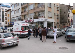 112 ekipleri Tosya sokaklarında yaralı aradı