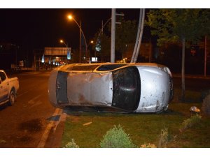 Malatya’da ehliyetsiz sürücü kaza yaptı: 1 yaralı