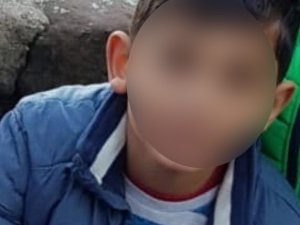 Almanya’da iple asılı bulunan Türk çocuk hastanede öldü