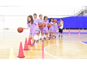 İBB yaz spor okulları başlıyor