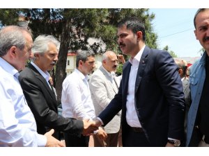 Çevre ve Şehircilik Bakanı Murat Kurum afet bölgesinde