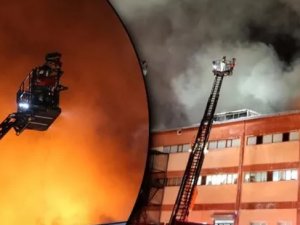 İstanbul'da yangın faciası: 4 ölü