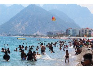 Meteoroloji: "Antalya’da sıcaklık mevsim normalleri üzerinde seyredecek"