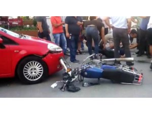 Otomobille motosiklet çarpıştı, 2 kişi yaralandı
