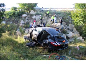 Kütahya’da trafik kazası: 2 ölü, 3 yaralı