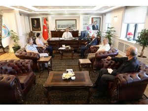 Başkan Dr. Mustafa Palancıoğlu; “Emeklilere Yönelik  Eski Çınarlar Yaşam Merkezi İle Gönüller Platformu Projelerimiz Bulunmaktadır”