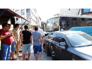 Tuzla’da feci kaza: 10 yaralı