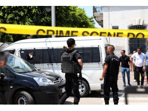 Tunus’taki intihar saldırılarında 1 ölü, 8 yaralı
