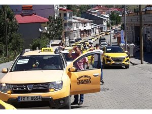 Karlıova’da taksiciler kontak kapattı