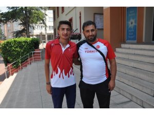 İnegöllü atlet Türkiye’yi temsil edecek