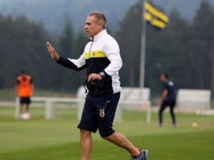 Fenerbahçe, Topuk Yaylası’nda ilk antrenmanını yaptı