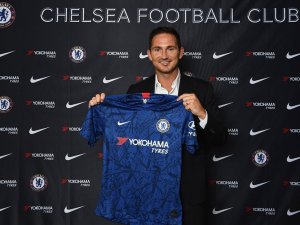 Chelsea'nın teknik patronu Lampard oldu!