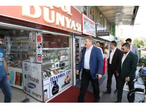 Başkan Dr. Mustafa Palancıoğlu çarşı esnafını ziyaret etti