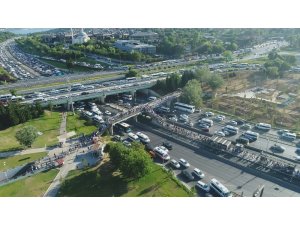 İstanbul trafiğine Mayıs’ta 17,5 bin araç eklendi