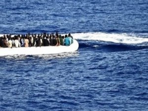 Akdeniz'de göçmen faciası! İçinde en az 70 kişi bulunan tekne battı...