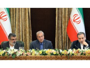 İran zenginleştirilmiş uranyum seviyesini aşacağını duyurdu