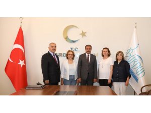 Türkiye Yardım Sevenler Derneği Burdur Şubesinden eğitime destek