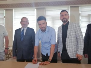 Belediye Kütahyaspor’da teknik direktörlük görevine Polat Çetin getirildi
