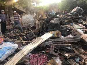 Evi yanan Yorulmaz ailesine devlet desteği