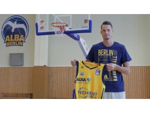 ALBA Berlin, Marcus Eriksson ile 4 yıllık sözleşme imzaladı