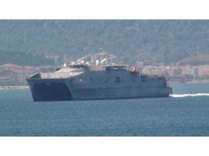 Amerikan savaş gemisi Çanakkale Boğaz’ndan geçti