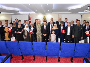 Kıbrıs Gazileri için madalya tevci töreni yapıldı