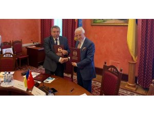 NEÜ, Ukrayna’da 2 üniversite ile protokol imzaladı