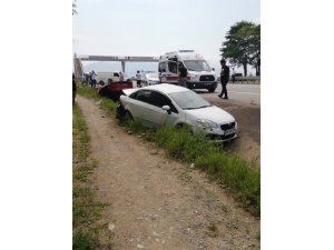 Giresun’da iki otomobil çarpıştı kazası: 4 yaralı