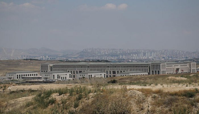 İşte MİT'in yeni binası... Cumhurbaşkanı Erdoğan incelemelerde bulundu