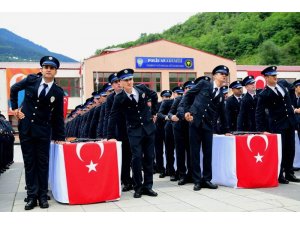 Trabzon Polis Meslek Eğitim Merkezi 23. dönem mezunlarını verdi