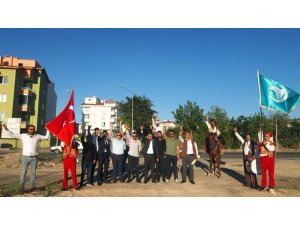 Nevşehir Ülkü Ocakları mehter kıyafetleri ile sokak sokak gezdi