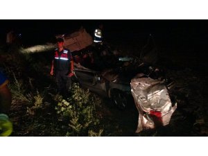 Yozgat’ta trafik kazası 2 ölü 5 yaralı